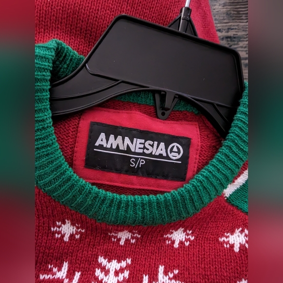 -. Amnesia Ugly Christmas Sweater Merry Christmas Ya Filthy Animal S - Picture 4 of 4